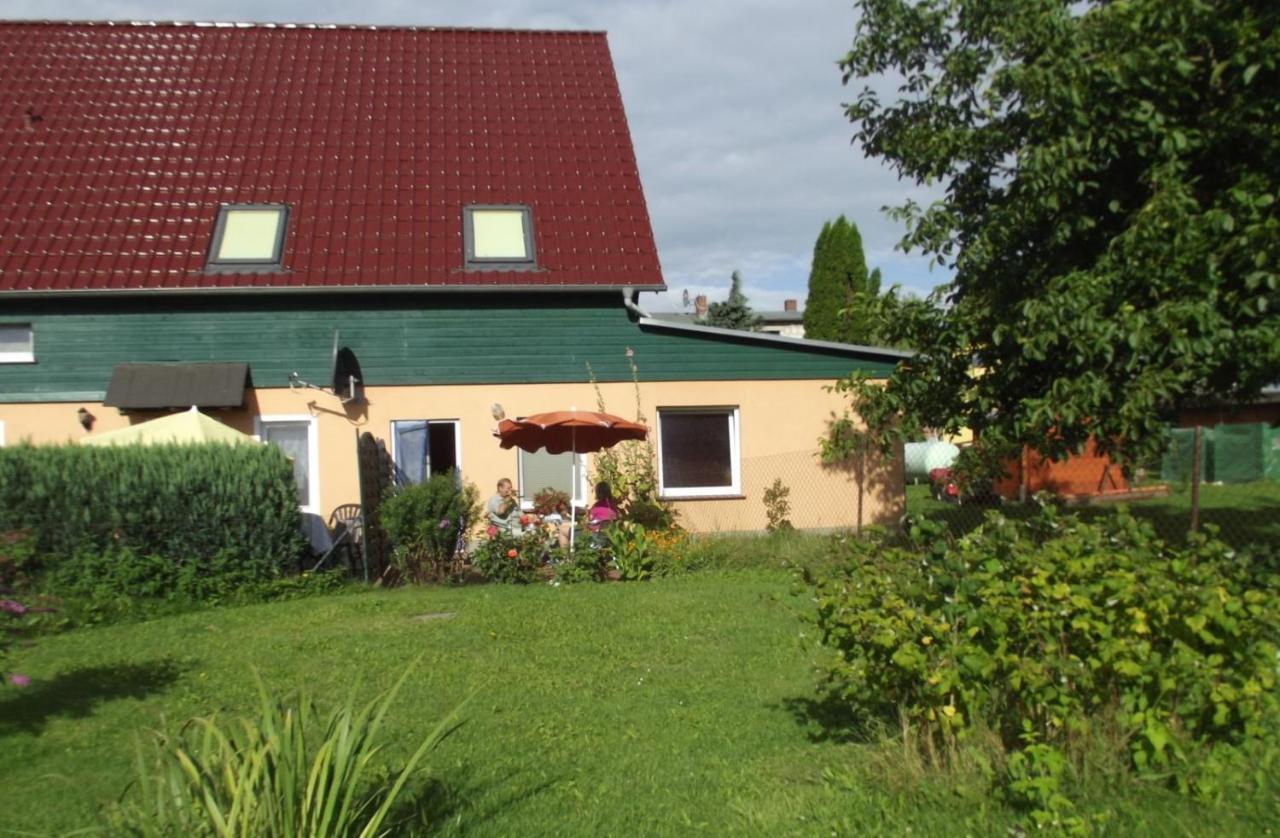 Pension Lindenhof Kachlin Exterior foto